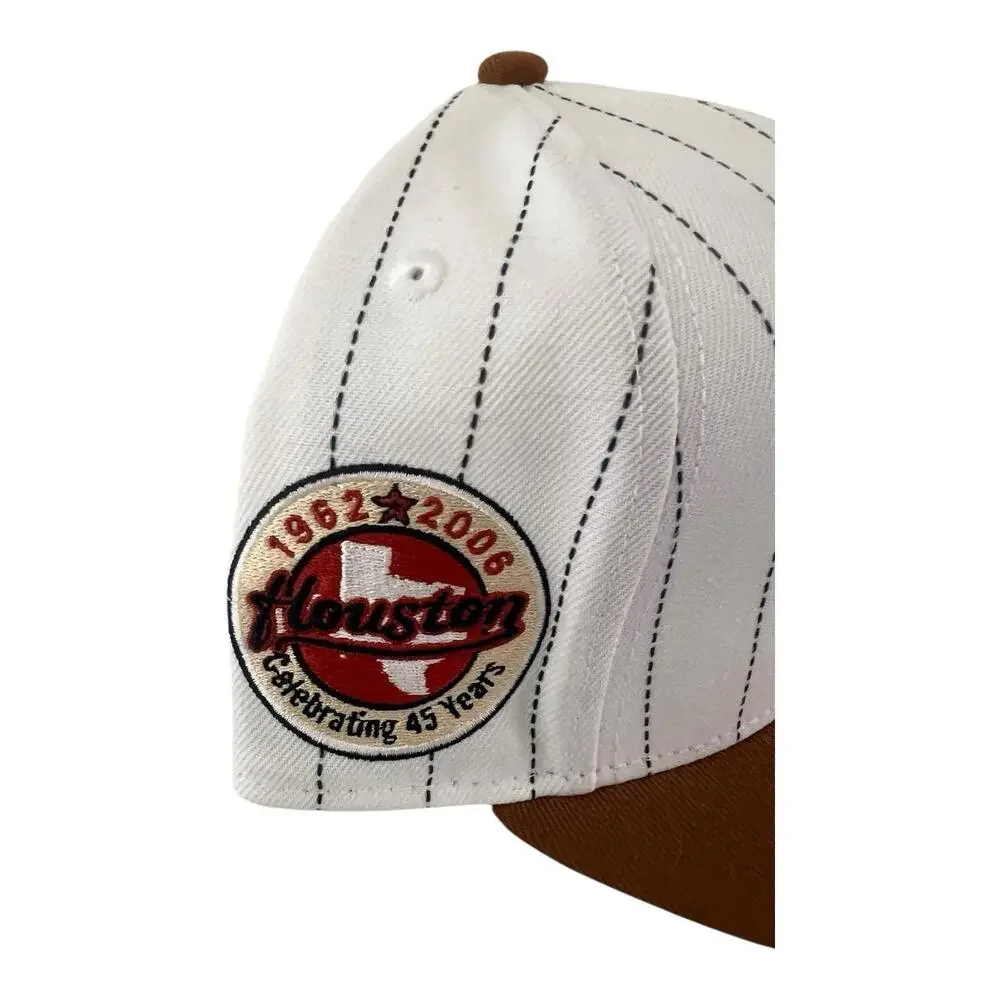 Houston Astros Pin Strip Fitted Hat Cap 7 1/4 (45 Years Patch) New Era NWOT